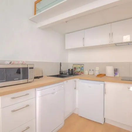 Cosy Vieil Apartment *